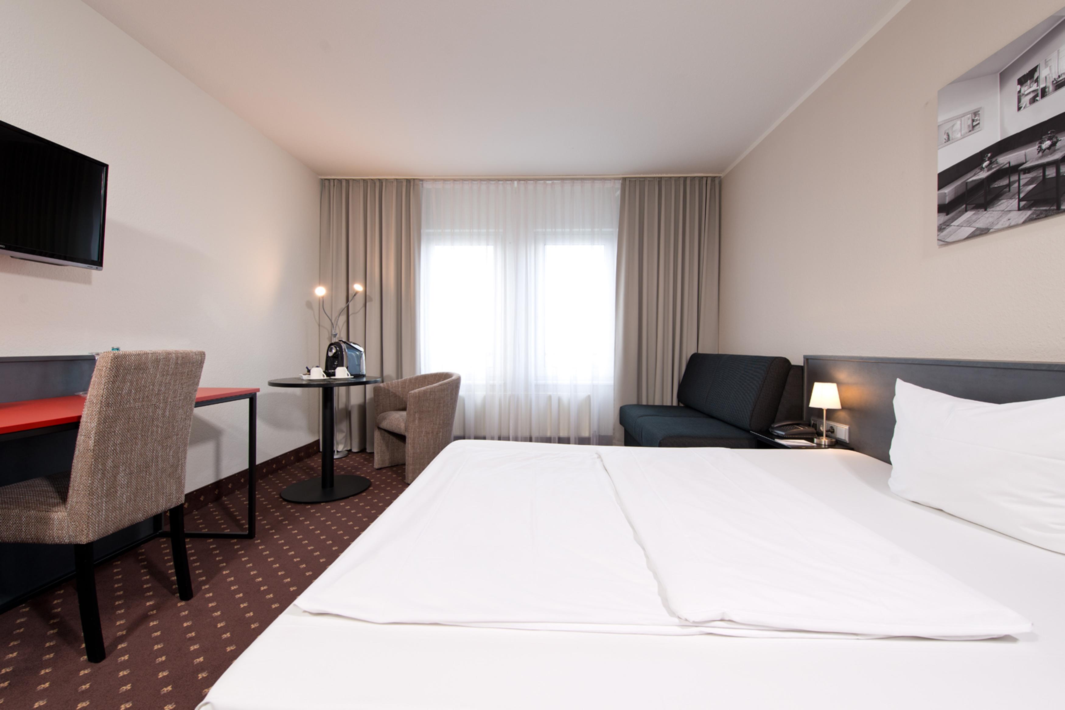 Achat Hotel Hockenheim Ngoại thất bức ảnh