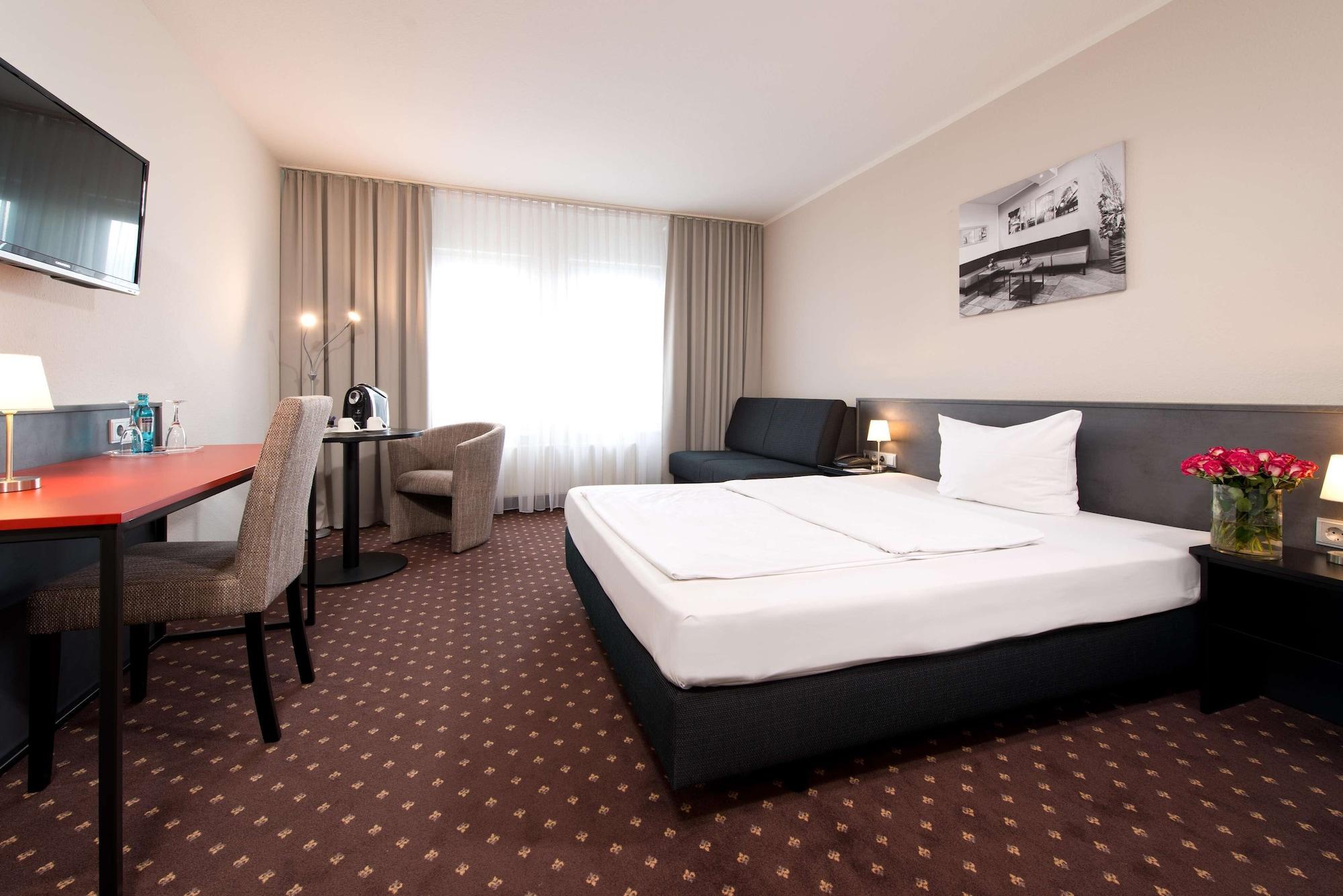 Achat Hotel Hockenheim Ngoại thất bức ảnh