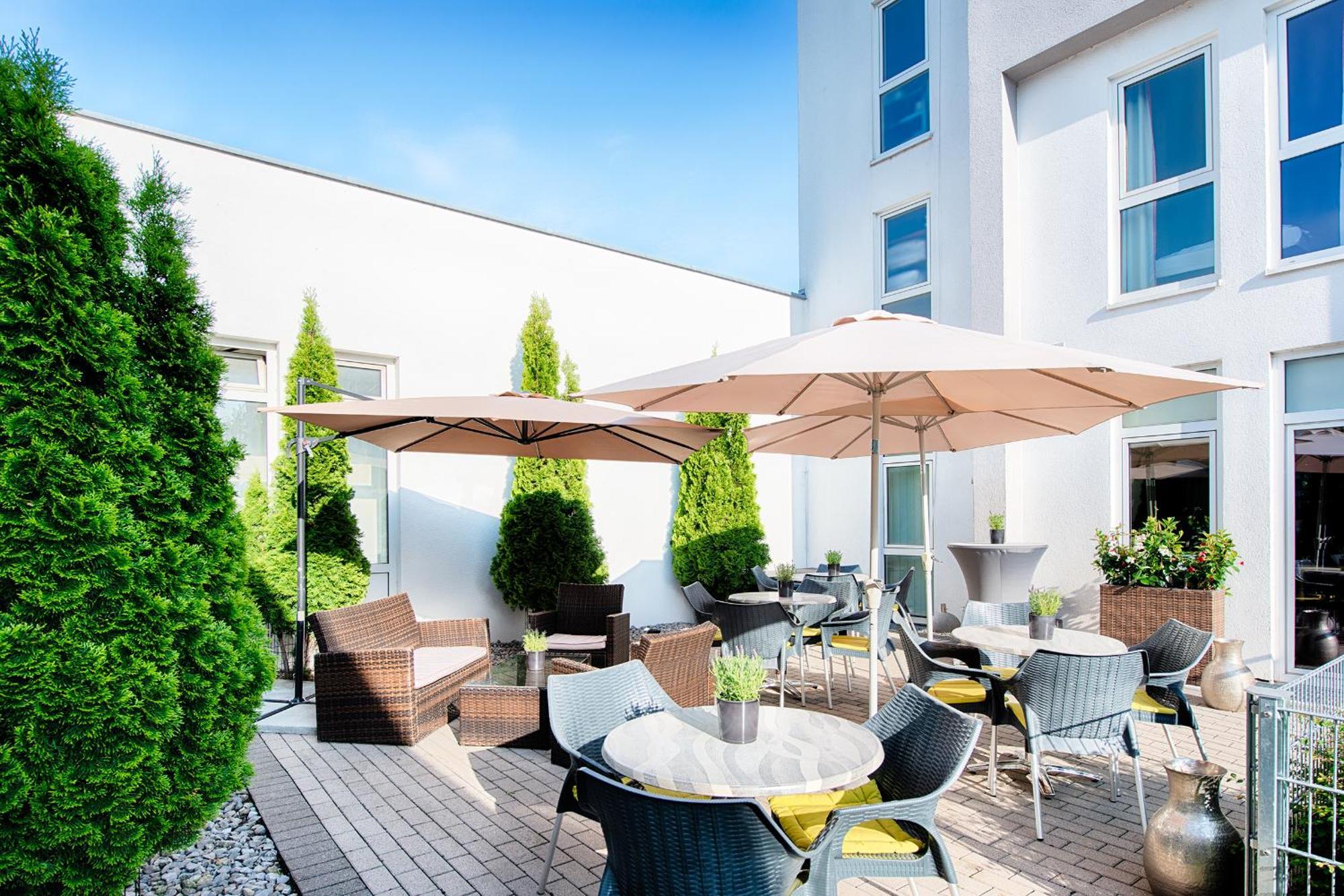 Achat Hotel Hockenheim Ngoại thất bức ảnh