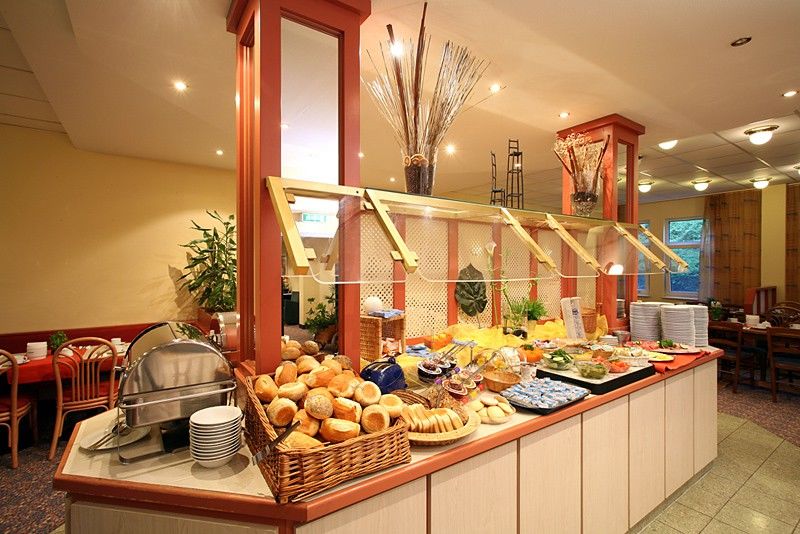 Achat Hotel Hockenheim Ngoại thất bức ảnh